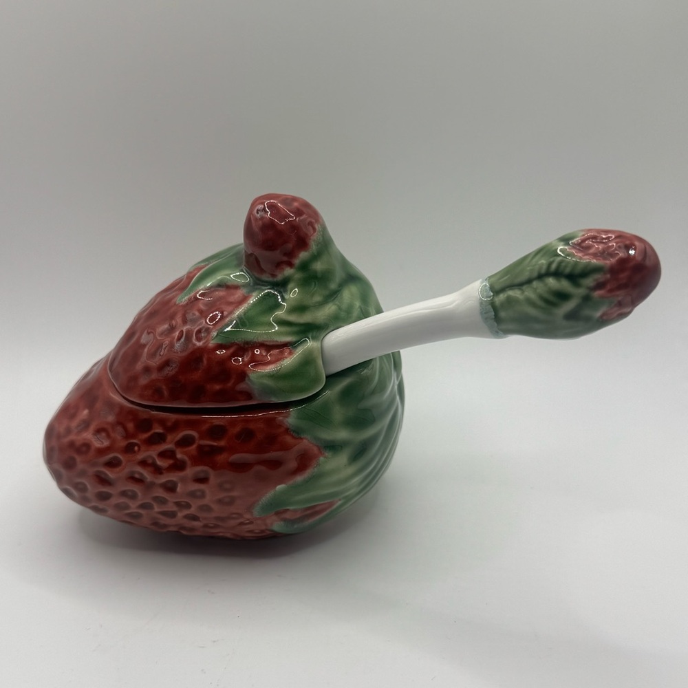 Ceramic Strawberry Jam Jar w/ Spoon & Lid – Vintage Style Kitchen Decor